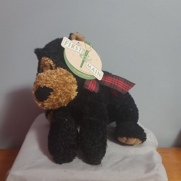 First and Main bear plush "Braxton" - Picture 2 of 8